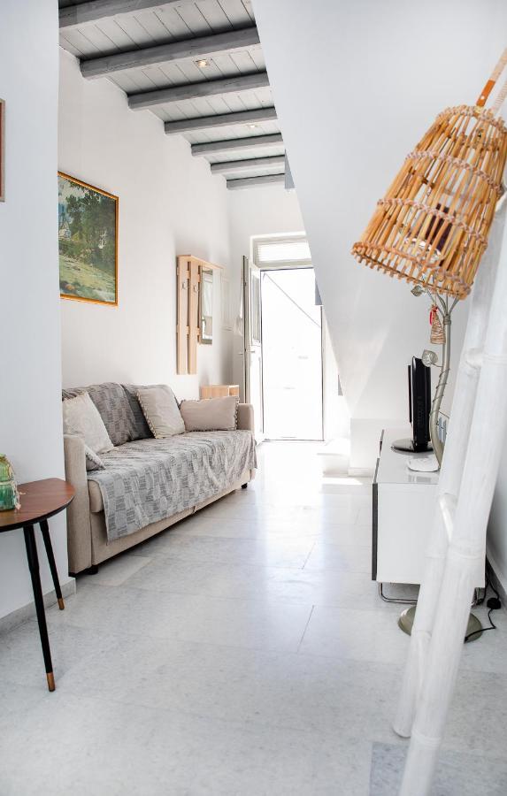 Caper-2 Bedroom Traditional Home With Amazing View Naousa  Bagian luar foto