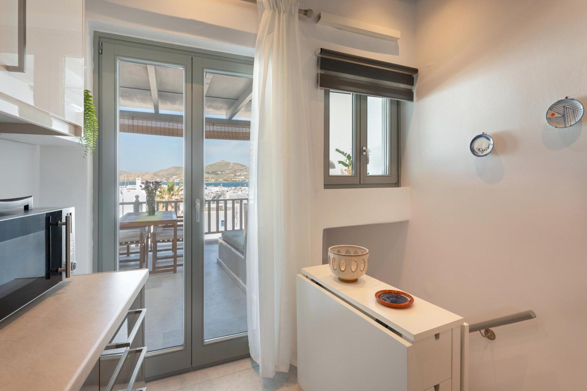 Caper-2 Bedroom Traditional Home With Amazing View Naousa  Bagian luar foto